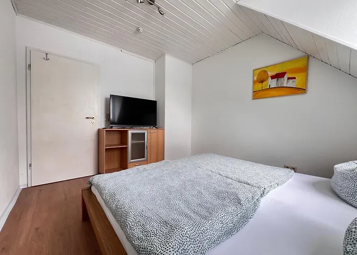 Great House For Tourists And Business