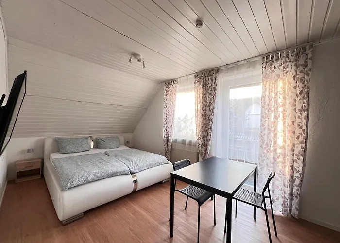 Great House For Tourists And Business Tatil Evi *