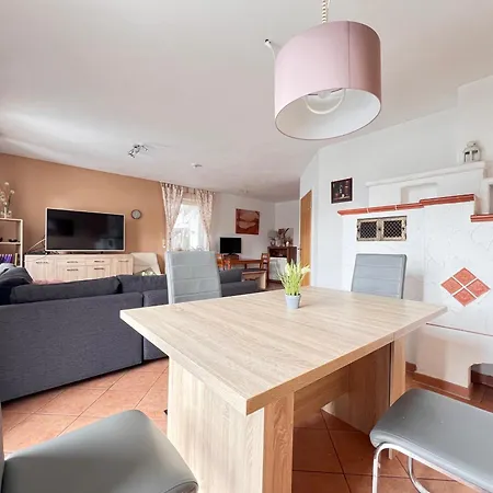 Great House For Tourists And Business * Turkheim